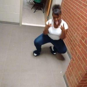 Meet your Posher, Kyla